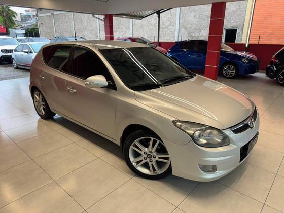 HYUNDAI I30 2.0 MPFI GLS 16V GASOLINA 4P MANUAL